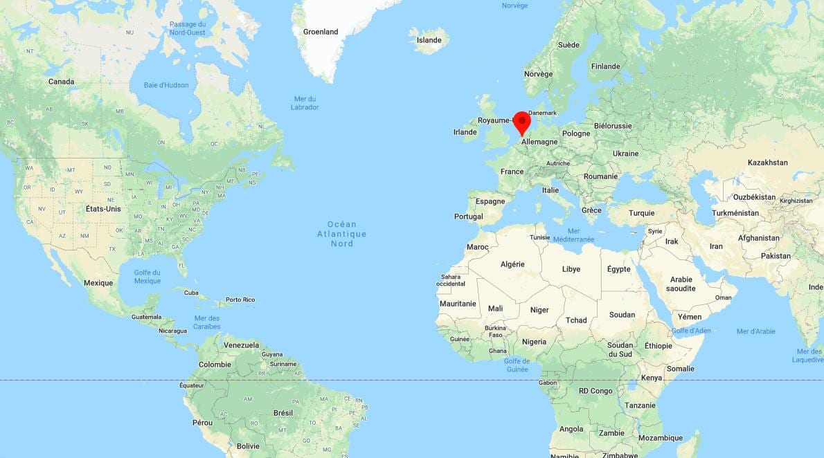 mapa świata pokazująca Amsterdam